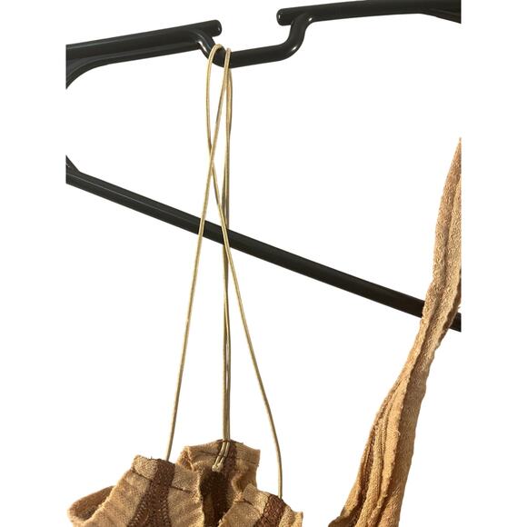 Urban Outfitters Ribbed crop top womes size XS - Picture 2 of 6